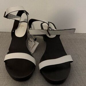 Women's Black and White Sandals